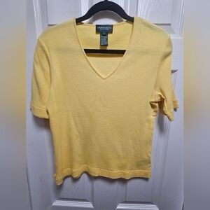 Lauren Jeans Co. Ralph Lauren Yellow T-Shirt 100% Cotton Embroidered Logo S